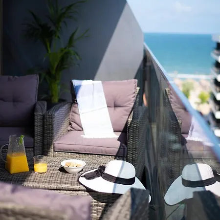 Daire Tequila Rendezvous Mamaia Apartament La Mare